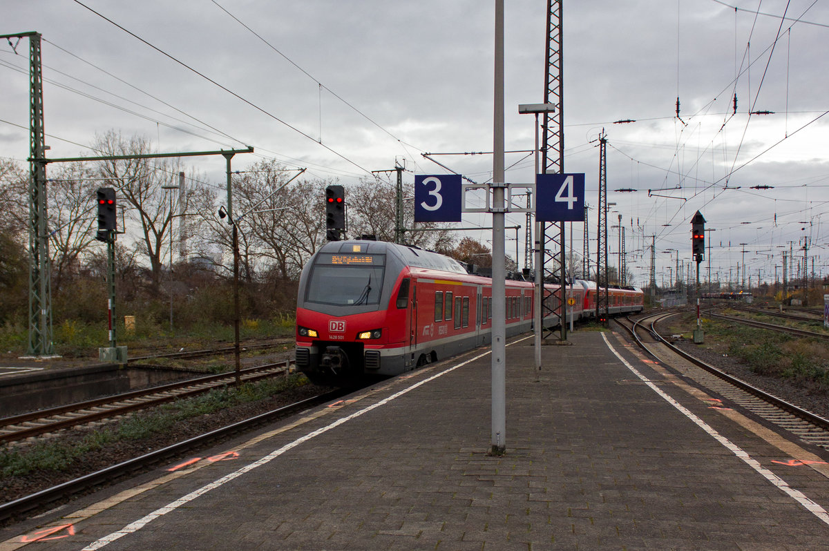 1428 001 erreicht gemeinsam mit 1428 003 als RE 42 nach Mönchengladbach Wanne-Eickel.