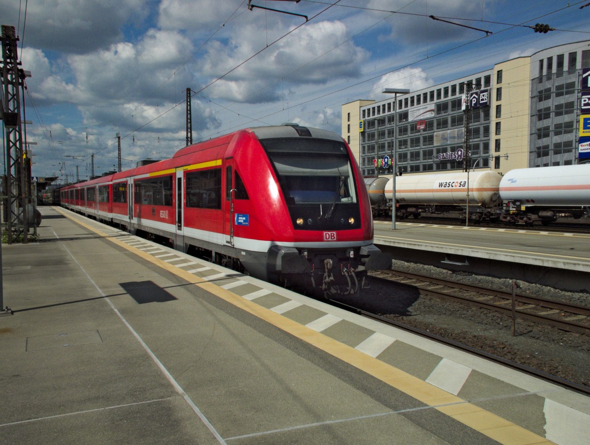 Eine weitere, diesmal fünfwagige, modus-Garnitur war am 20.08.14 als RE von Frankfurt nach Würzburg unterwegs. Es schob 146 247.