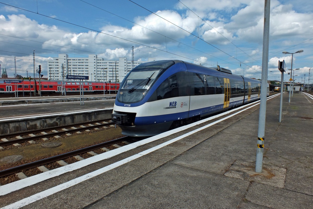 VT 738 (643 410) der NEB wird am 4.6. nach seiner Ankunft aus Kostrzyn ins BW Lichtenberg gefahren.