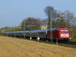 BR 101/668391/ic-mit-101-024-nach-dortmund IC mit 101 024 nach Dortmund Hbf, kurz hinter dem Bahnhof Do-Kurl. 9.4.19.