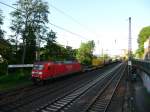 BR 145/262625/145-022-durchfaehrt-mit-einem-gueterzug 145 022 durchfhrt mit einem Gterzug den Wuppertaler Stadtteil Unterbarmen.