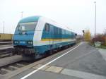 223 061 hat am 02.11.2011 einen ALEX aus Praha nach Schwandorf gebracht und ist abgekuppelt worden. Eine Schwestermaschine wird den Zug weiter nach Regensburg bringen, wo eine Lok der Baureihe 183 den Zug bernimmt.