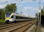 Zwei Eurobahn-Flirts sind am 31.8. auf dem RE13 Richtung Hamm unterwegs, hinten ET 7.09.