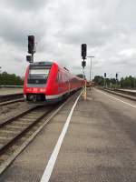 612 058 und 081, die mich aus Ulm nach Kempten brachten, setzten ihre Fahrt wenige Minuten später als RE nach München fort.