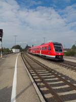 612 083 und 091 verlassen am 31.07.14 als RE in Richtung Ulm den Kemptener Hauptbahnhof.