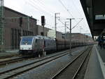 dusseldorf-hauptbahnhof/537307/rheincargo-de802-285-113-mit-einem RheinCargo DE802 (285 113) mit einem Ganzzug in Düsseldorf, 28.12.16