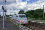 Vermutlich auf dem Weg in Richtung Hamburg durchfhrt 401 058  Gtersloh  am 27.07.22 Wuppertal-Oberbarmen.