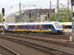 648 446 der NWB erreicht am 03.05.2012 gemeinsam mit zwei Schwesterfahrzeugen Dsseldorf Hauptbahnhof.