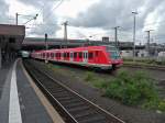 dusseldorf-hauptbahnhof/457442/422-053-und-ein-weiterer-422 422 053 und ein weiterer 422 verlassen am 25.09. Düsseldorf.