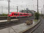 Das neue Gesicht auf dem Kölner Dieselnetz, ein VAREO-LINT (620 035) ist hier am 26.08.14 im Kölner Hauptbahnhof auf der RB25 zu sehen.