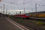 1428 007 verlässt am 01.12.18 am Schluss einer Doppeltraktion als RE 42 auf dem Weg nach Münster Wanne-Eickel.