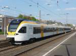 Am 15.04.2011 verlsst ET 7.09 den Bahnhof Wuppertal-Oberbarmen.
RE13 -> Venlo (NL)