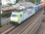 186-142 von Captrain erreicht am 19.08.2010 Linz (Rhein).