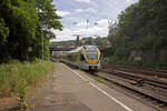 Eurobahn/561844/et713-der-eurobahn-faehrt-am-080617 ET7.13 der eurobahn fhrt am 08.06.17 als RE13 nach Venlo in den Wuppertaler Hauptbahnhof ein.