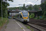 Eurobahn/562132/et-712-der-eurobahn-war-am ET 7.12 der eurobahn war am 08.06. der Linie RE13 zugeteilt. Auf dem Weg nach Venlo hlt der Triebzug in wenigen Augenblicken im Wuppertaler Hauptbahnhof.