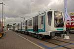 Im bulgarischen Sofia werden in Zukunft diese U-Bahn-Wagen aus der Siemens-Produkreihe Inspiro eingesetzt. Eine Garnitur legte einen Zwischenstopp auf der Berliner Schienenverkehrsmesse ein.