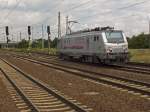 Die 37042 des französischen Lokvermieters akiem wirbt für das Projekt  Marathon , im Rahmen dessen kürzlich ein Zug mit 1500 Metern Länge quer durch Frankreich fuhr.