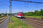 350 002 der slowakischen Staatsbahn SSK hat am 25.06.2019 die Aufgabe den EC 279 von Prag nach Budapest zu befrdern.