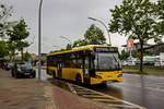 Durch den Schienenersatzverkehr auf den Ringbahnlinien waren im Sommer 2020 deutlich mehr Busse in der Tempelhofer Oberlandstrae unterwegs als blich.