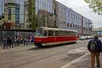 Auf den weniger stark frequentierten Linien setzen die Prager Verkehrsbetriebe DPP solo fahrende Tatra-Triebwagen ein.