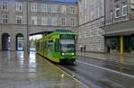 Zur Erffnung der Linie 112 zwischen Mlheim und Oberhausen wurden 1996 zehn MGT6D angeschafft, die auf die Verkehrsunternehmen der beiden Stdte verteilt wurden. Wagen 207 gehrt zu den Oberhausener Wagen, die allerdings auch in Mlheim gewartet werden, da Oberhausen keinen eigenen Straenbahn-Betriebshof (mehr) hat.