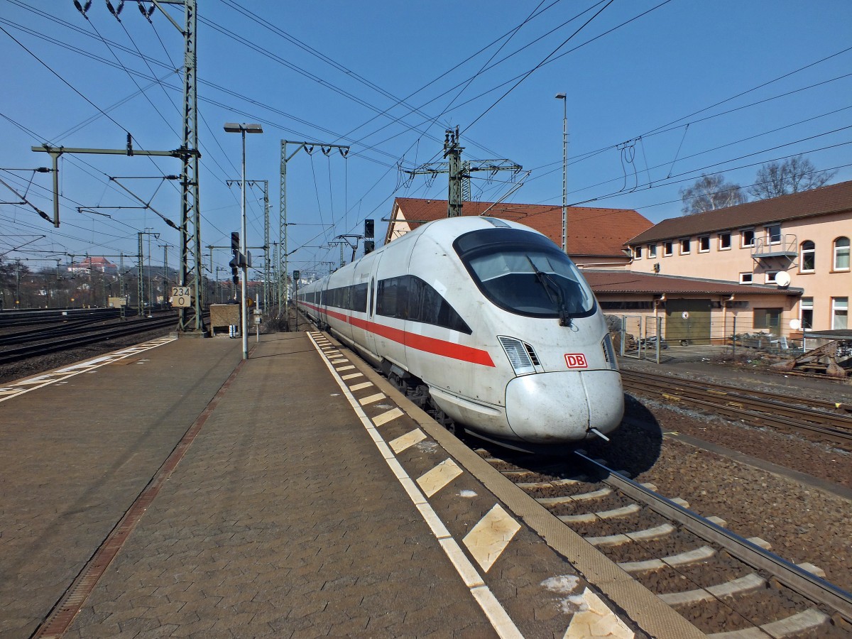 411 084 verlässt am 14.3.14 den Bahnhof Fulda in Richtung Dresden.