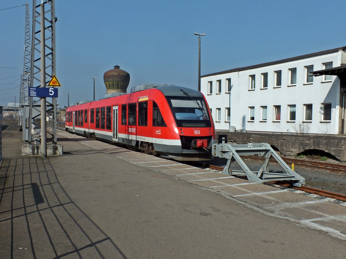 Etwas abseits vom restlichen Geschehen wartete 648 254 am 11.3.2014 als RB nach Bodenfelde in Nordhausen auf seine Abfahrt.