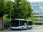 Bus 519 auf der Linie 75, hier am 14.6.19 beim Halt an der Haltestelle Bollingerweg.