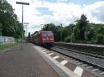 185 379 durchfhrt am 06.08.2012 den Bahnhof Brhl.