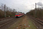 br-420/598938/420-422-hat-soeben-die-fahrt 420 422 hat soeben die Fahrt nach Wuppertal begonnen und bremst dem Haltepunkt Dsseldorf Garath entgegen.