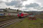 Auf der Fahrt von Mnchengladbach nach Hagen erreicht ein Zug der S8 mit 1440 317 an der Spitze Wuppertal-Steinbeck.