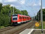 BR 612 qRegioSwingerq/613978/der-re-3-nach-erfurt-legt Der RE 3 nach Erfurt legt sich bei Hopfgarten in die Kurve. Der Zug, bestehend aus 612 036 und 612 173, wird als RE 7 nach Würzburg durchgebunden und ist daher auch hier schon so ausgewiesen. 7. September 2017.