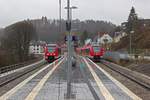 Der Bahnsteig in Kierspe ist lang genug, um mit einer Doppeltraktion vareo-LINT bedient zu werden.