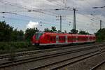 1440 323, einer der Triebwagen der S-Bahn-Linie S8 im VRR, war am 26.07.23 abseits des eigentlichen Einsatzgebiets in Hamm unterwegs.