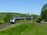 Abellio-Fnfteiler (442 307) Richtung Erfurt, kurz vor dem Haltepunkt Hopfgarten.