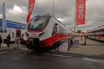 Parallel zu weiteren Desiro ML haben die österreichischen Bundesbahnen bei Bombardier sechsteilige Triebwagen aus der überarbeiteten Talent 3-Familie bestellt.