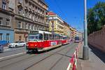 Die Triebwagen vom Tatra-Typ T3 gehren in Prag seit ber 50 Jahren zum Stadtbild.