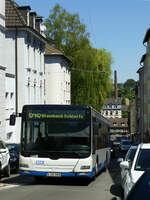 WSW-Bus 0606 am 26.6.2020 in Wuppertal-Heckinghausen.
