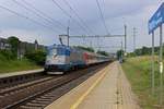 Von Prag aus werden die Hochgeschwindigkeitsloks der Baureihe 380 im hochwertigen Reisezudienst bis in die Nachbarlnder Tschechiens eingesetzt.
