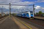 Die runden Scheinwerfer und die niedrige Betriebsnummer verraten, dass 650 007 zur ersten Serie RegioPanther geh�rt. Neben der zweiten Serie, die optisch �berarbeitet wurde, kamen nach meinem Besuch 2024 auch die ersten batterieelektrischen Fahrzeuge dieser Bauart dazu.